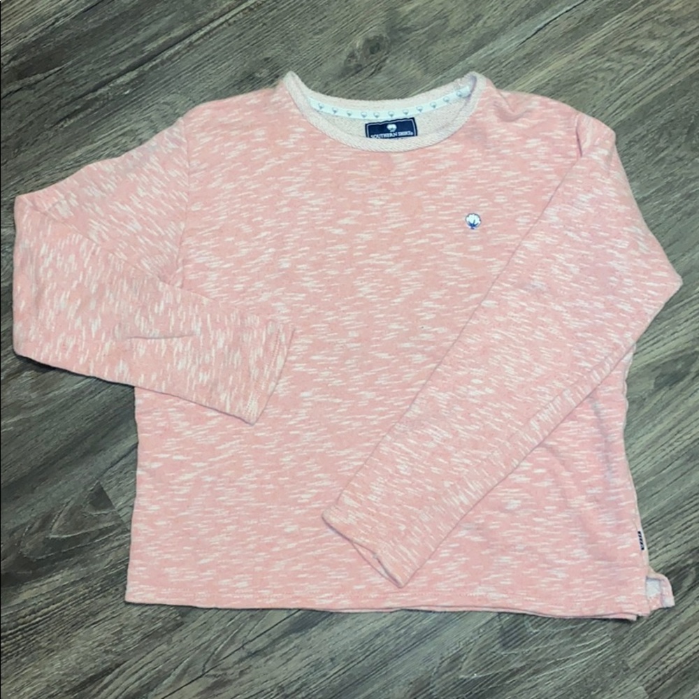 Super comfy pull over.